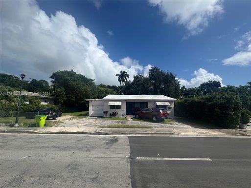 8635 N Miami Ave, El Portal FL 33150