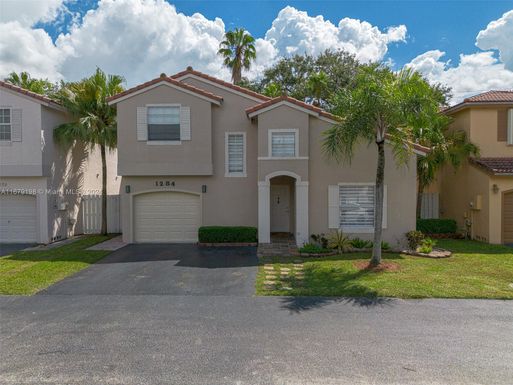 1284 NW 125th Ter, Sunrise FL 33323