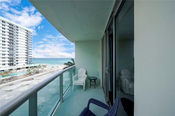 3801 S Ocean Dr # 5C, Hollywood FL 33019