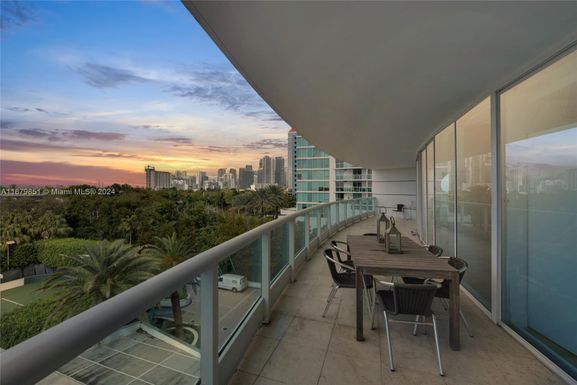 2127 Brickell Ave # 806, Miami FL 33129