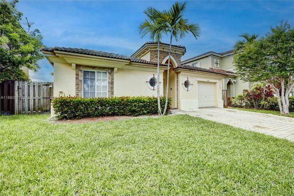 9469 SW 224th Ter, Cutler Bay FL 33190