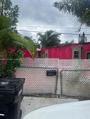 2294 NE 137th St, North Miami Beach FL 33181