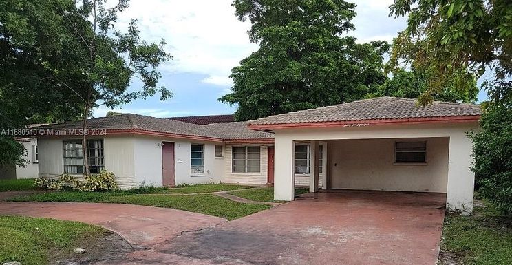 3251 NW 86th Ave, Coral Springs FL 33065