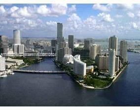 540 Brickell Key Dr # 302, Miami FL 33131