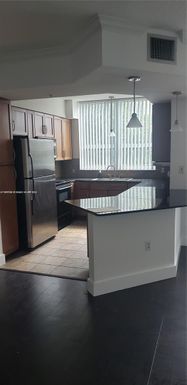 2000 N Bayshore Dr # 228, Miami FL 33137