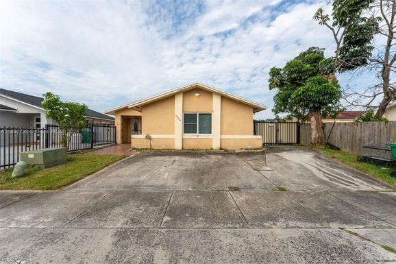 20848 SW 118th Ave, Miami FL 33177