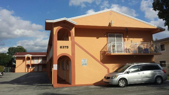 6375 W 22nd Ct # 206, Hialeah FL 33016