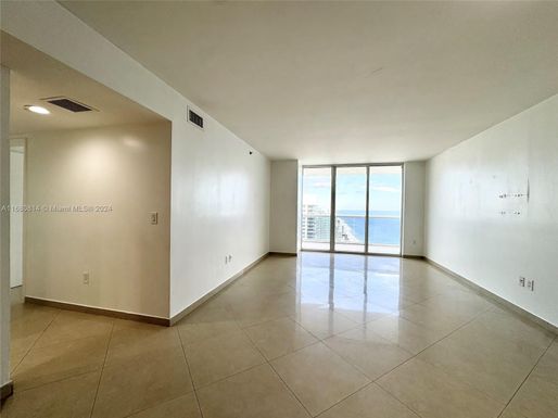 1830 S Ocean Dr # 4711, Hallandale Beach FL 33009