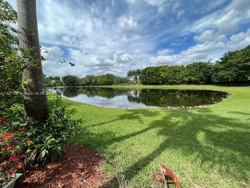 2281 Salerno Cir # 2281, Weston FL 33327