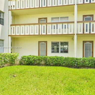 221 Mansfield # F, Boca Raton FL 33434