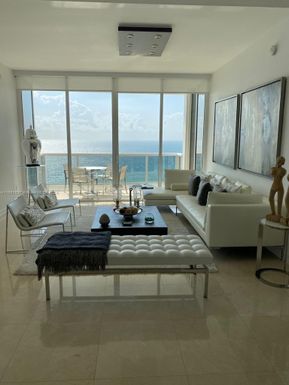 18101 Collins Ave # 1907, Sunny Isles Beach FL 33160