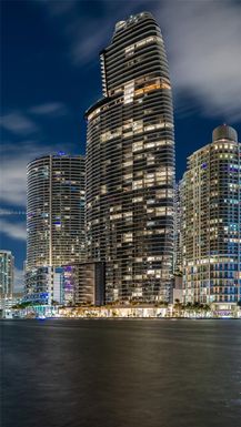 300 Biscayne Blvd Way # 4007, Miami FL 33130