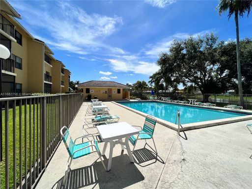 11477 NW 39th Ct # 1, Coral Springs FL 33065