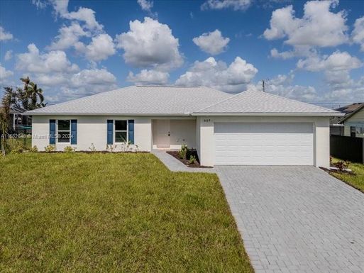 609 NW 10th TER, Cape Coral FL 33993