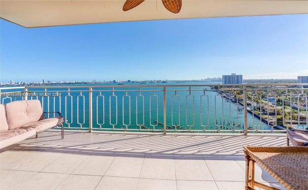 11111 Biscayne Blvd # 18E, Miami FL 33181