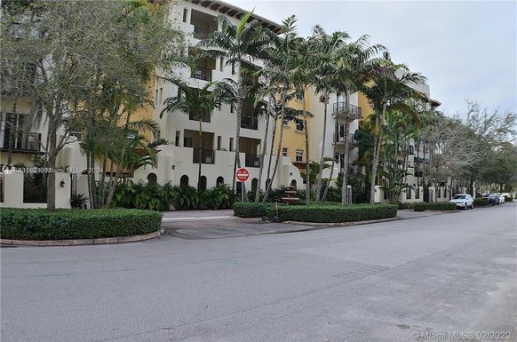 650 Valencia Ave # 503, Coral Gables FL 33134