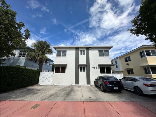 965 Bay Dr # 2, Miami Beach FL 33141