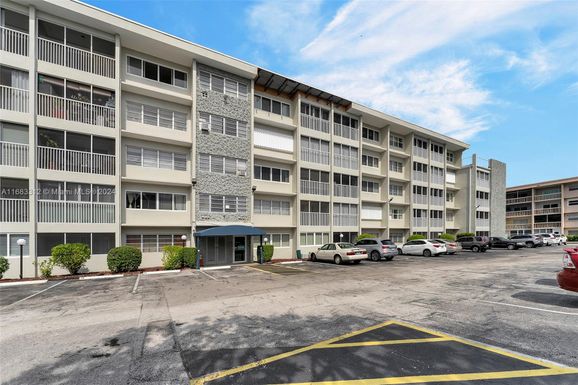 330 SE 2nd St # 303F, Hallandale Beach FL 33009