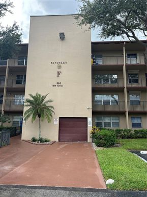 800 SW 131st Ave # 209F, Pembroke Pines FL 33027