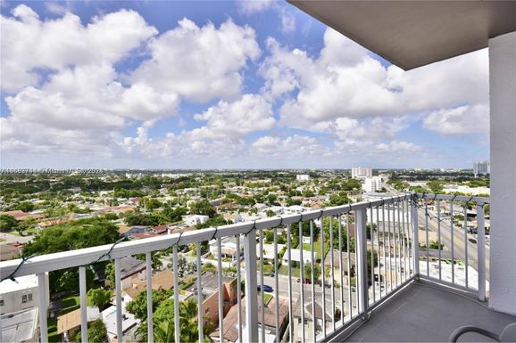 1 Glen Royal Pkwy # 1413, Miami FL 33125