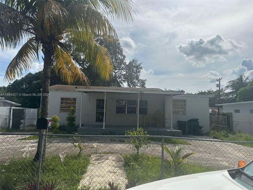 1246 Sharazad Blvd, Opa-Locka FL 33054