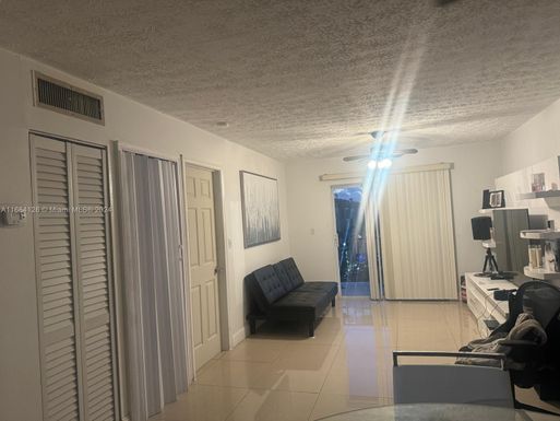 6055 W 19th Ave # 311, Hialeah FL 33012