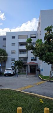 8145 NW 7 ST # 114, Miami FL 33126