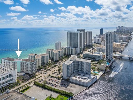 3725 S Ocean Dr # 1414, Hollywood FL 33019