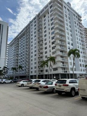 1849 S Ocean Dr, Hallandale Beach FL 33009