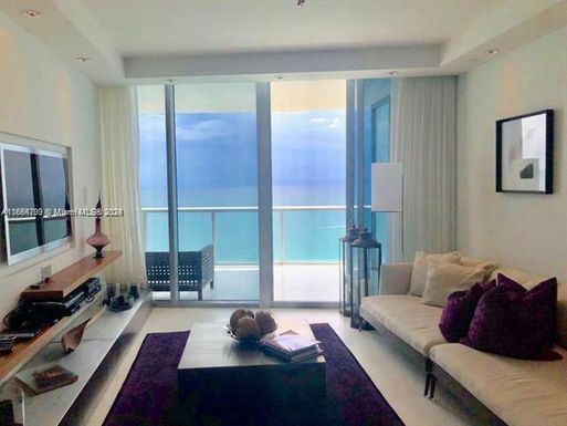 17121 Collins Ave # 2107, Sunny Isles Beach FL 33160