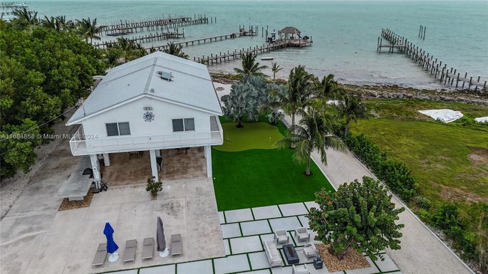 88747 Old Hwy, Plantation Key FL 33070