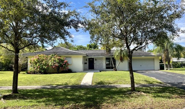 15710 SW 87th Ave, Palmetto Bay FL 33157