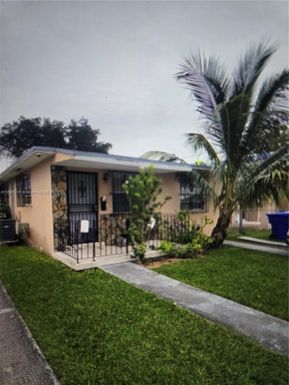 2723 SW 31st Pl # F, Miami FL 33133