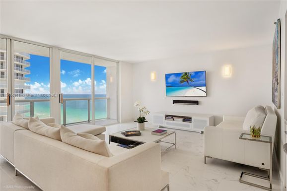 16425 Collins Ave # 2215, Sunny Isles Beach FL 33160