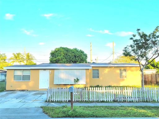 4410 NE 14th Ter, Pompano Beach FL 33064