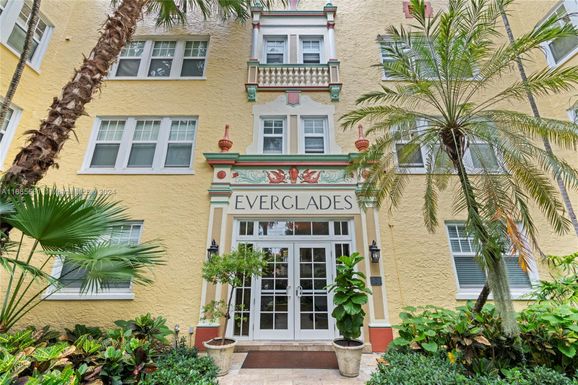 536 14th St # 209, Miami Beach FL 33139