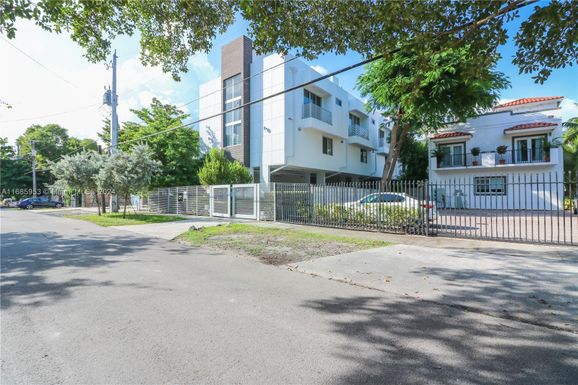 2947 Coconut Ave # 1, Miami FL 33133