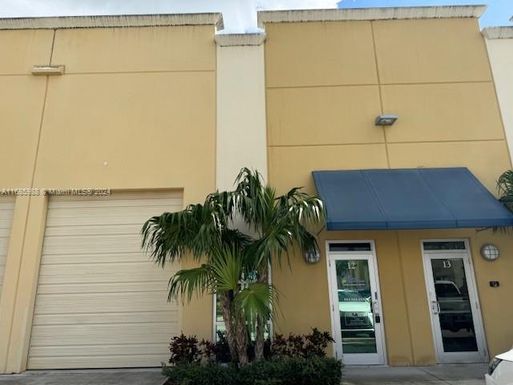 10384 W State Road 84 # 12, Davie FL 33324