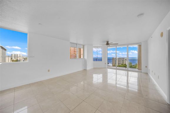 2011 N Ocean Blvd # 905, Fort Lauderdale FL 33305