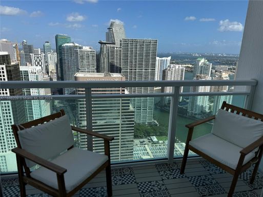 950 BRICKELL BAY DR # 5402, Miami FL 33131