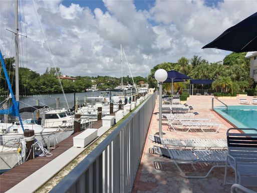 100 Edgewater Dr # 304, Coral Gables FL 33133