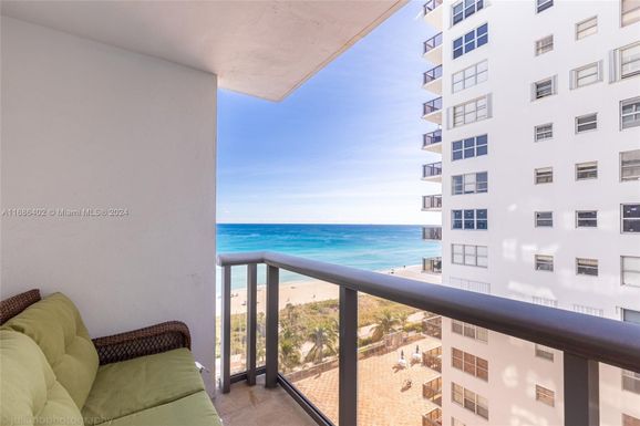 6039 Collins Ave # 1004, Miami Beach FL 33140