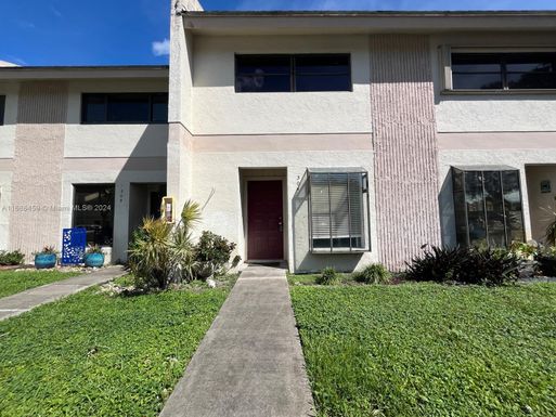 2700 S Oakland Forest Dr # 304, Oakland Park FL 33309