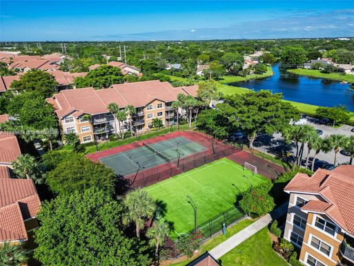 8721 Wiles Rd # 105, Coral Springs FL 33067