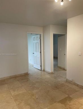 8261 NW 8 ST # 323, Miami FL 33126