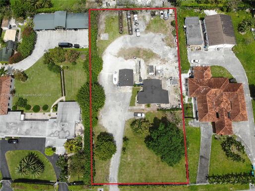 12271 SW 46th St, Miami FL 33175