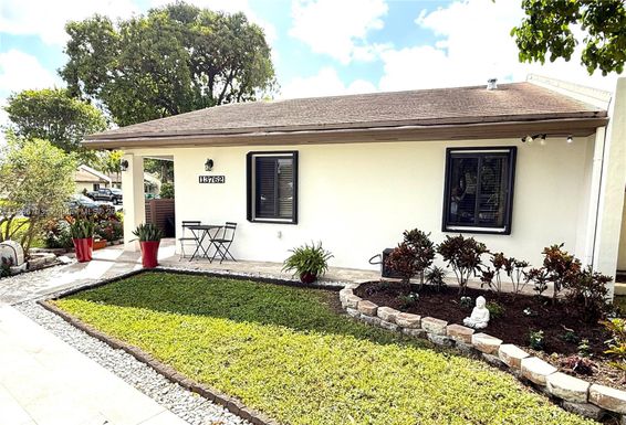 13762 SW 53rd Ter, Miami FL 33175