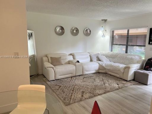 6735 W 26th Dr # 5, Hialeah FL 33016