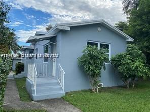 1238 NE 110th St # 2, Miami FL 33161