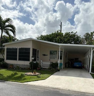 7066 SE Yellowood Ln., Stuart FL 34997